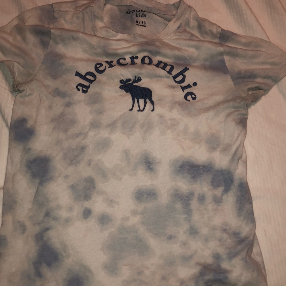 tie die abercombie shirt